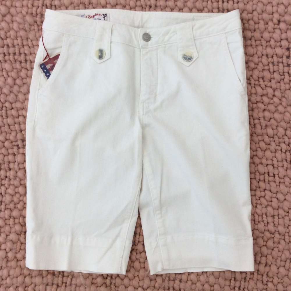 Red Engine white bermuda shorts